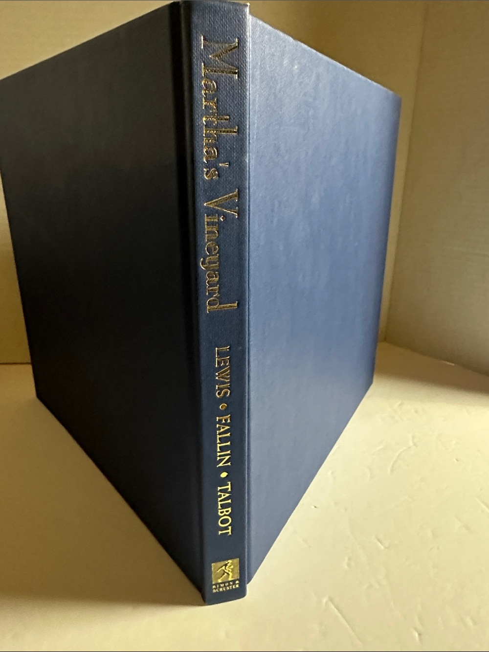 Martha's Vineyard - Gardens and Houses Hardcover
